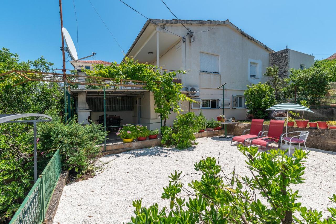 Apartment Hrabar Longo Traù Esterno foto