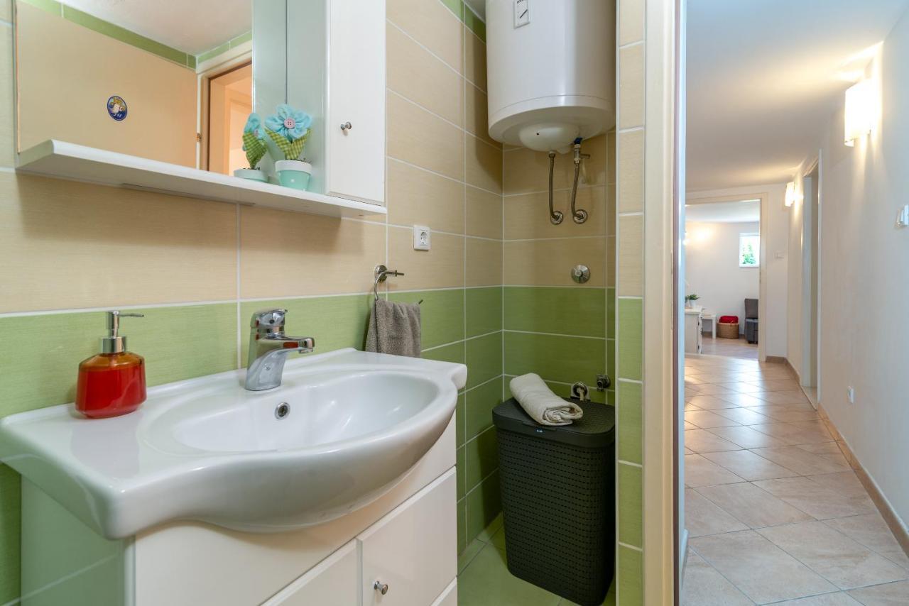 Apartment Hrabar Longo Traù Esterno foto